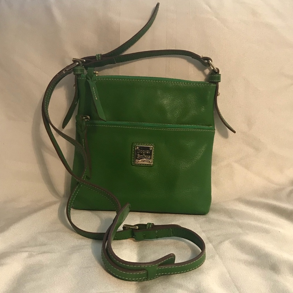 Dooney & Bourke crossbody bag